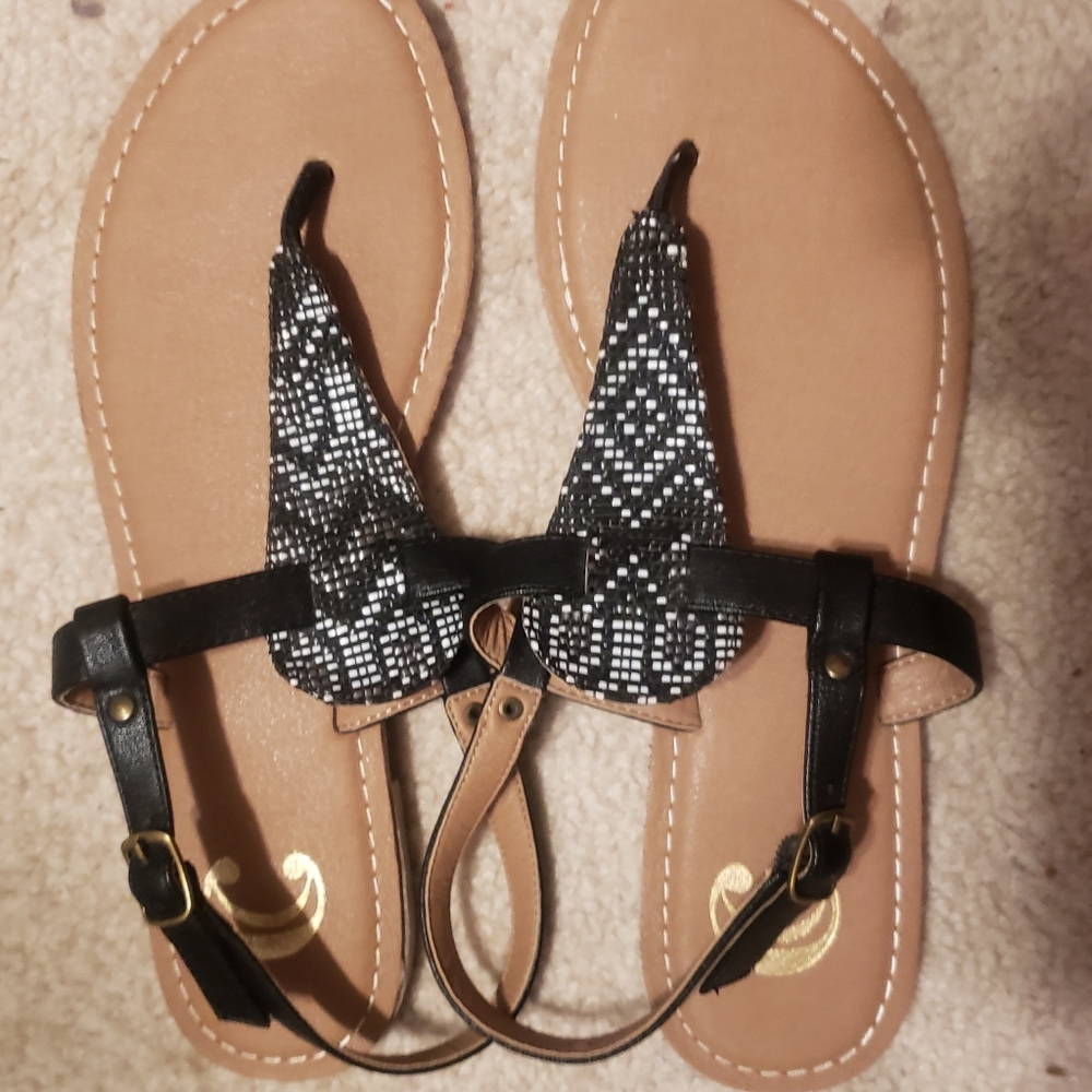 Faux snakeskin sandals Size 10